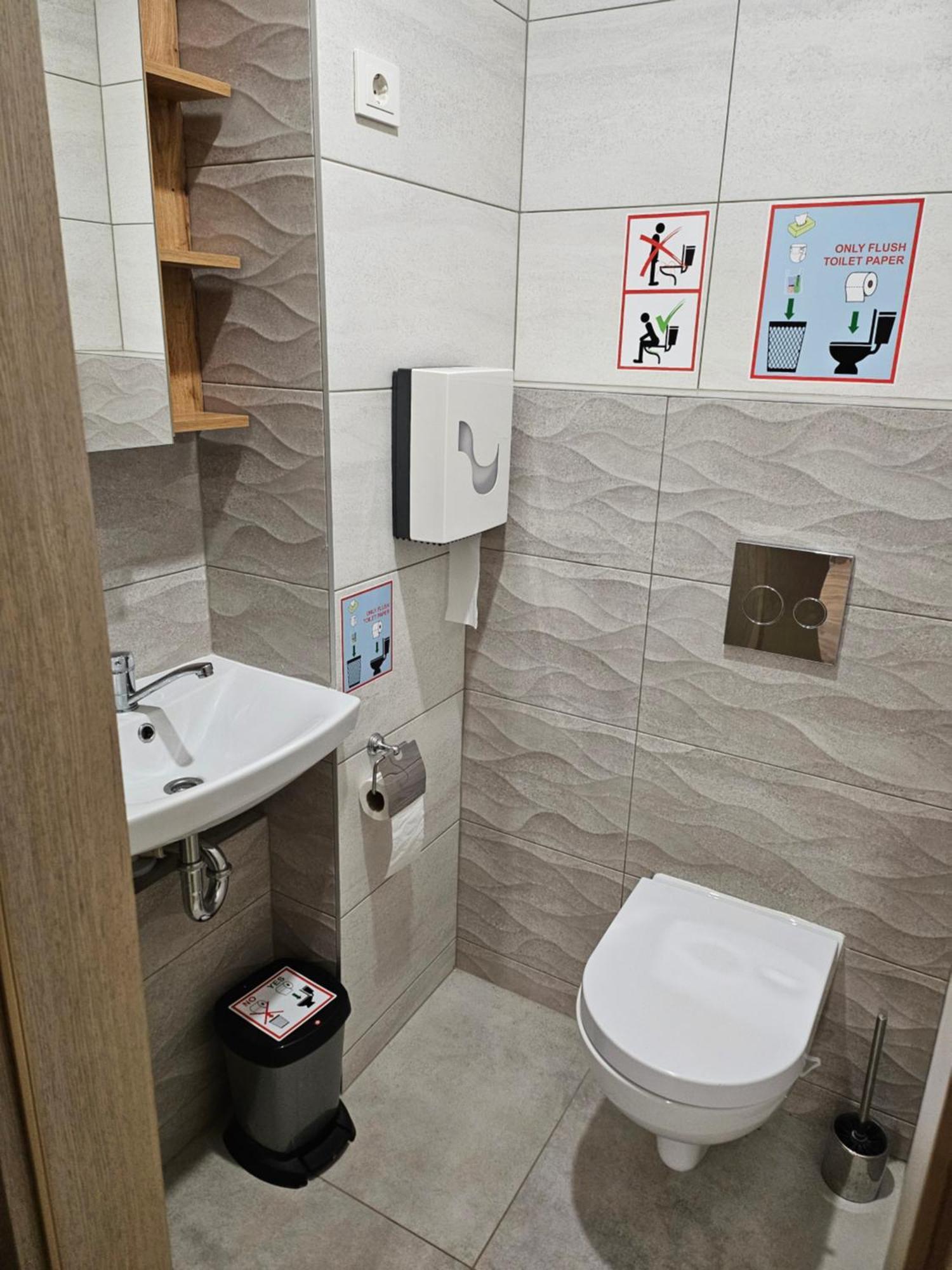 Kauno Apartamentai Su Balkonu Каунас Экстерьер фото