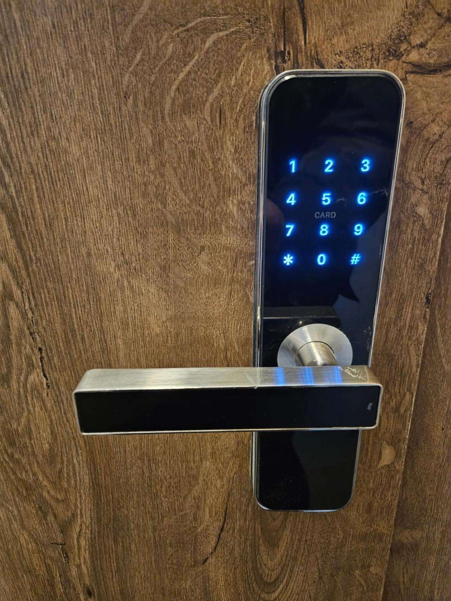 Kauno Apartamentai Su Balkonu Каунас Экстерьер фото